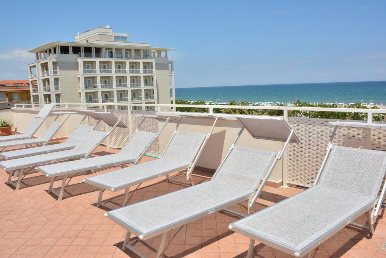 Hotel Marisa Riccione Zewnętrze zdjęcie