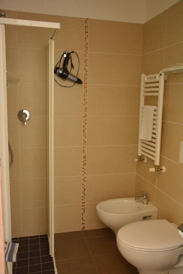 Hotel Marisa Riccione Zewnętrze zdjęcie