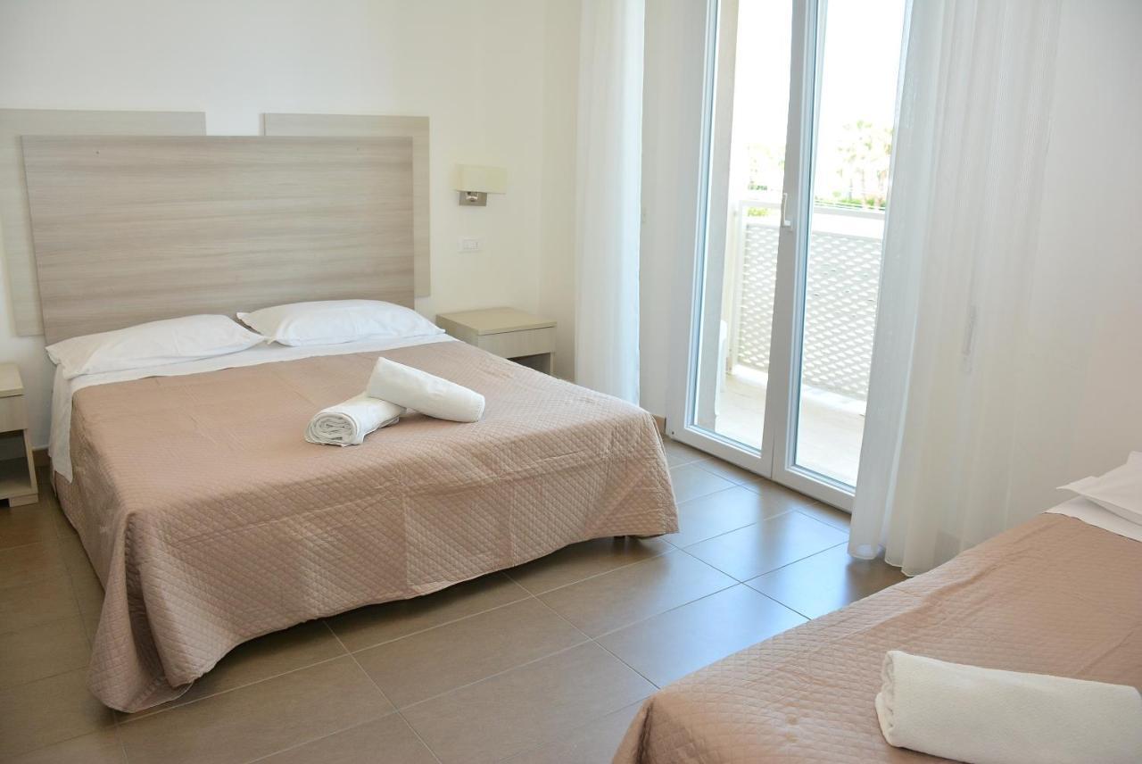 Hotel Marisa Riccione Zewnętrze zdjęcie
