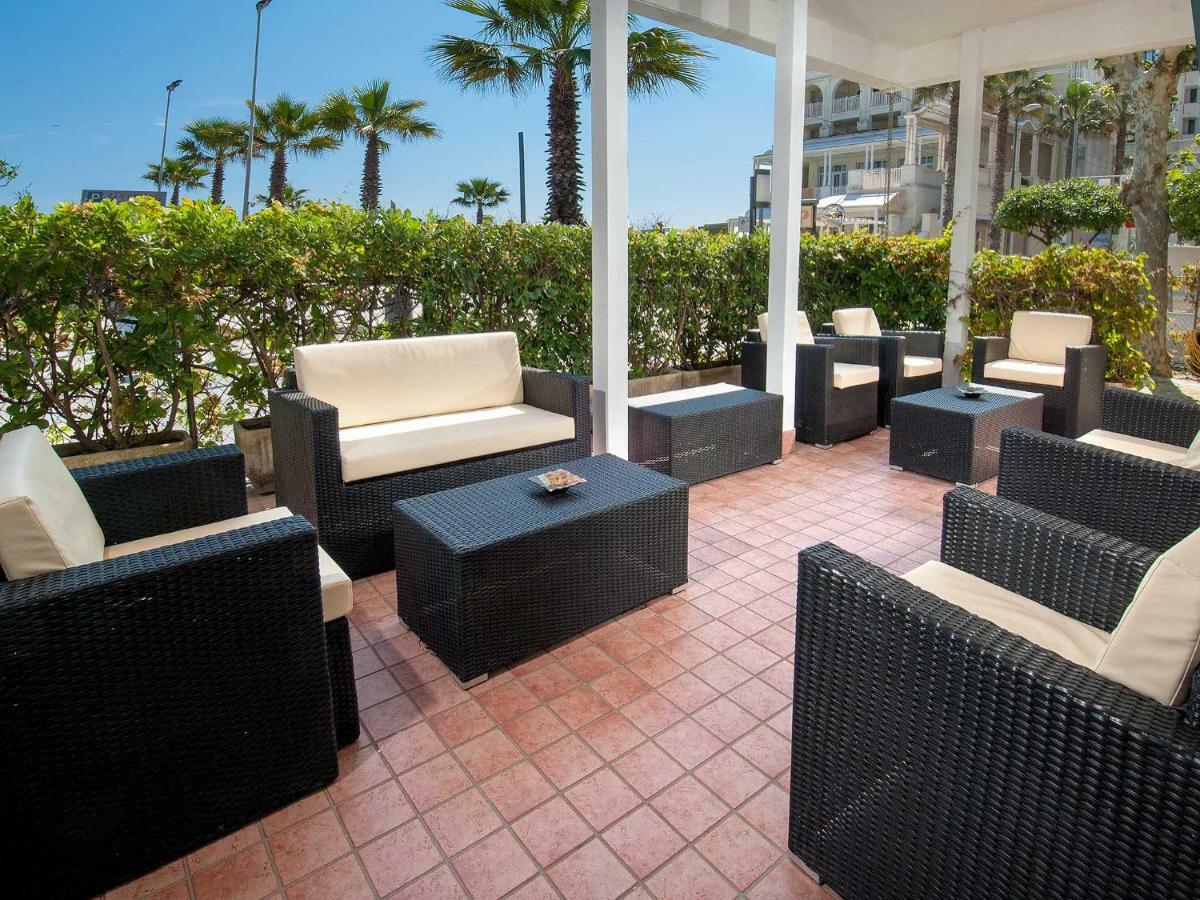 Hotel Marisa Riccione Zewnętrze zdjęcie