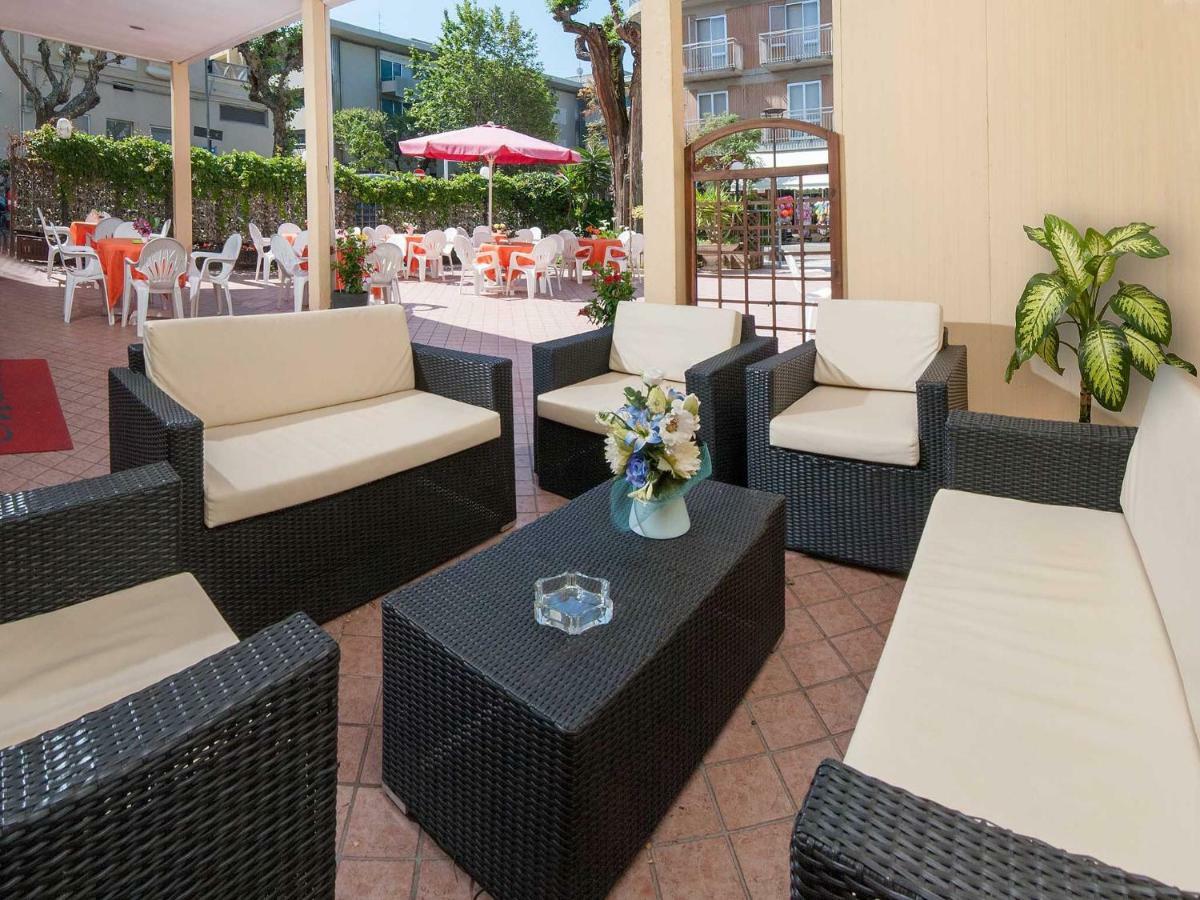 Hotel Marisa Riccione Zewnętrze zdjęcie